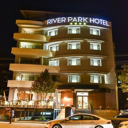 Hotel River Park Kolozsvár Kültér fotó