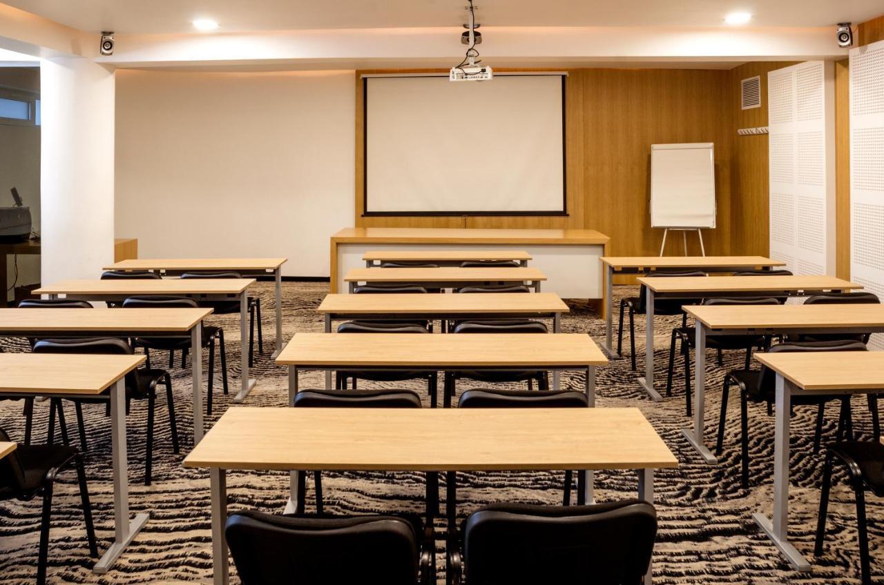 Hotel River Park Kolozsvár Kültér fotó